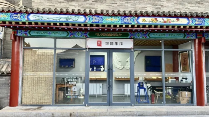 03.jpg