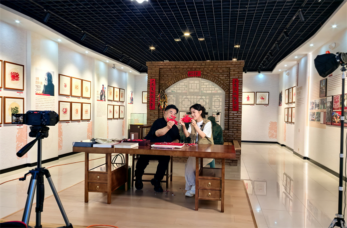 微信图片_20250728170358_副本.jpg